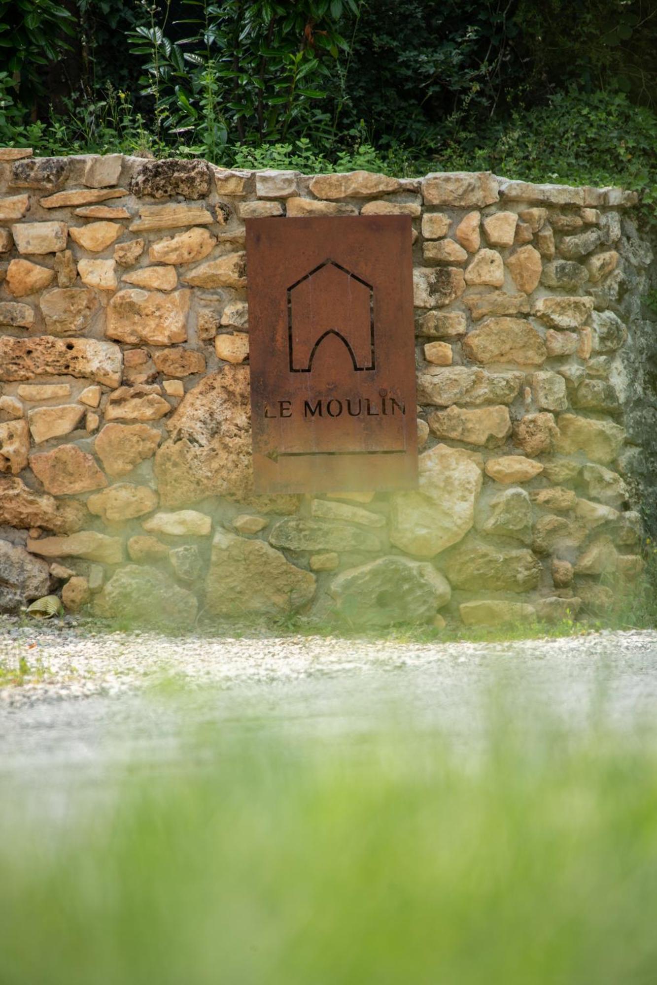 Le Moulin De La Maison Des Templiers Villa Saint-Cernin-de-Larche Bagian luar foto